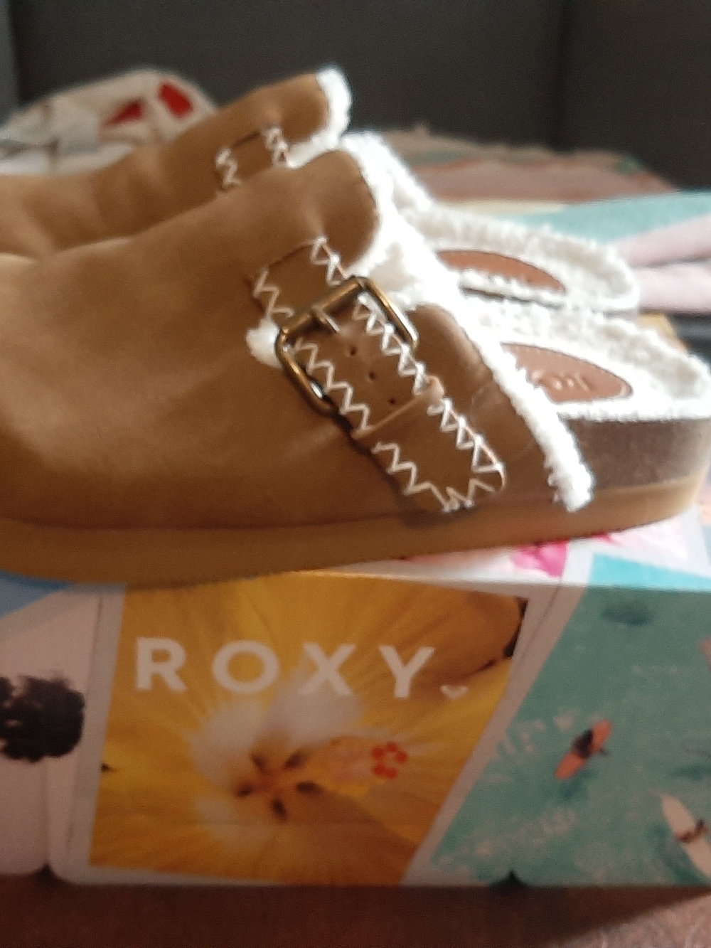 Roxy Honey Clog